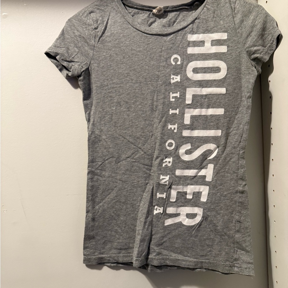 Hollister Gray T-Shirt